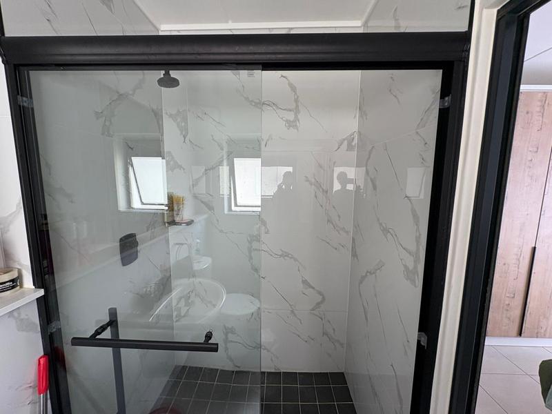 To Let 1 Bedroom Property for Rent in Richwood Western Cape